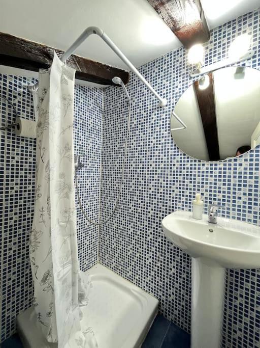 Atico Madrid Centro Appartement Buitenkant foto